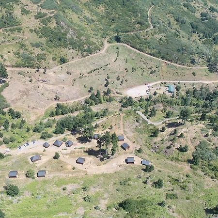 ホテル Mountain Eco Shelter 7 フンシャル エクステリア 写真